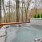 North Conway Townhome with Private Hot Tub and Deck!