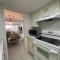 Spacious, cozy villa w/parking in Coligny Villas - 希尔顿黑德岛