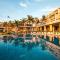 The Moon Beach Museum Resort