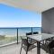 Oracle Resort Broadbeach - GCLR