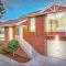 Charming Convenient 2BR Compact House Ringwood
