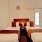 The Waverley Hotel