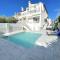 Arenda Pino Alto villa Lotus