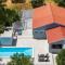 House Potirna