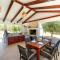 House Potirna