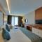 Ramada Hotel & Suites by Wyndham Kusadasi - 库萨达斯