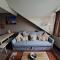 Lion Hotel & Studio Apartments