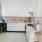 Contemporary 2 bed in Suburbs - 2080