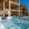 Modern villa with swimming pool in Rakalj