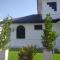 Villa President Homestay -4 bedroom Aircond WIFI Vacations Home