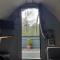 Nevis Pod, West Highland Way Holidays - 金洛赫利文