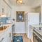 Carolina Beach Condo with Community Pool - Carolina Beach