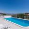 HOUSE MIA - private pool - Trogir