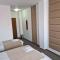 ANTIK HOUSE ANTIK HOUSE