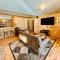 Runway Cabin Retreat With Private Hot Tub!