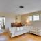 Charming Mid-Century House - Just Steps to Lake!