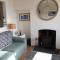 Cozy coastguard cottage with sea views - East Cowes