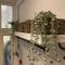 Deluxe Huge Detached House with Parking, sleeps up to 30 people, 2m from Liverpool City Centre
