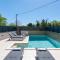 Villa Milly by Villas Holiday