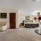 Euterpe Hotel