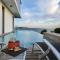 Modern Villa with Sea & River View Pool and Gym. - Lissabon