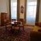 Weisz Castle style Apartment-City Center-Free Private Parking,Wifi