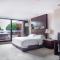 InterContinental Qingdao by IHG - Inside the Olympic Sailing Center - Čching-tao