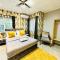 Luxurious Villa with Private Pool Hot Tub and Bar