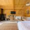 Choller Lake Lodges - Sunbeam Cabin With Private Hot Tub - Arundel