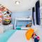 Beautiful Newly Updated Townhome Sleeps 10