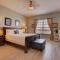 Lakeview Executive Penthouse