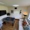4 Bedroom Detached Farmhouse Mountain Views