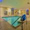 La Quinta by Wyndham Milwaukee Delafield