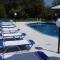 Rose Apartments Mesonghi