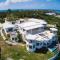 Villa Infinity Blue