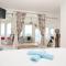 Villa Infinity Blue