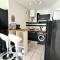 Studio moderne, centre-ville, au calme, parking privé - Ла-Поссесьйон