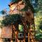 Cozy Treehouse with private sand beach