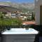 Relax apartment near Split with jacuzzi and mountain view - Srinjine