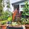 Cosy Studio with Forest Views, Noosa Hinterland