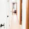 Shared Apartment Lockhart Road 384 - Гонконг