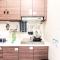 Shared Apartment Lockhart Road 384