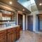 Happy Bear Lodge - Luxury 4 BR Cabin - Shasta Lake