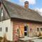 2 Bedroom Cozy Home In Warthe - Warthe