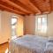 2 Bedroom Lovely Home In Zorzoi - Sovramonte