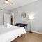 Close to it All in West Campus 2BR w Free Parking - أوستن