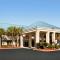 Days Inn by Wyndham Kingsland GA