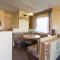 8 Berth Caravan For Hire By The Beautiful Beach In Heacham, Norfolk Ref 21055A
