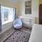 Host & Stay - Lop Hall