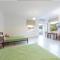 Almy Beach Hotel